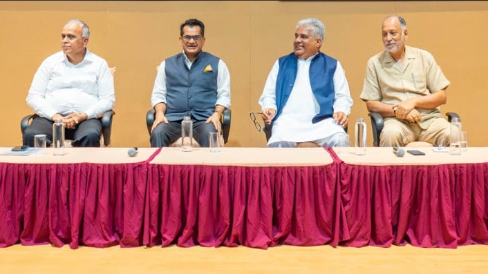 L to R - Prof Prakash Gopalan, Presid ... ndra S Pawar, Founder, NIIT Group